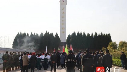 盐城射阳县人武部在海河烈士陵园开展清明祭扫革命烈士活动