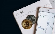 黄金投资有风险,国内五大专业的黄金交易平台相助力