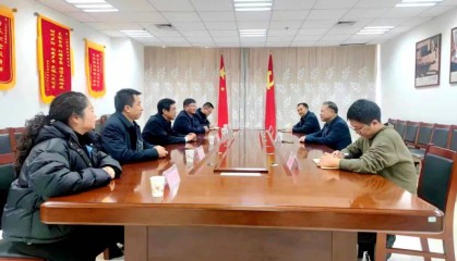 张振亚走访中央驻甘和省属新闻单位