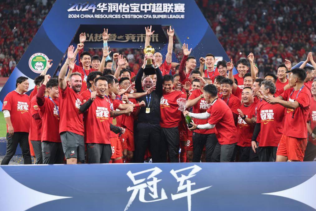 一周新闻早知道：神兽归笼！沪上中小学统一开学；2025春运落幕，多项数据创历史新高