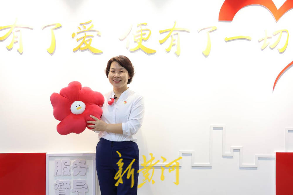 星火潍坊丨十余年爱心长跑，曹冬梅用公益热忱点亮潍坊志愿灯火