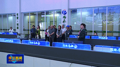 “碳路中国”中国新闻网采风团在孝义市拍摄
